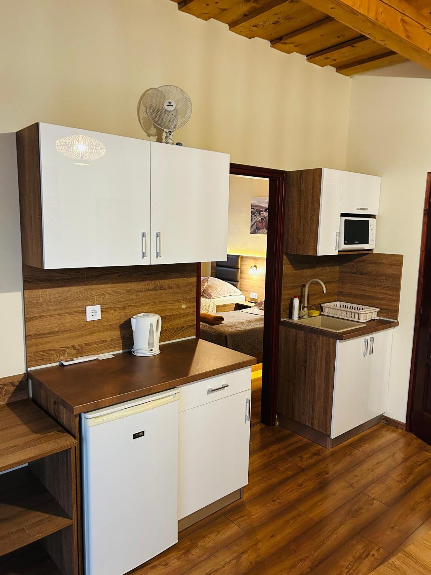 Harmonia Vendeghaz Hotel Miskolc Luaran gambar