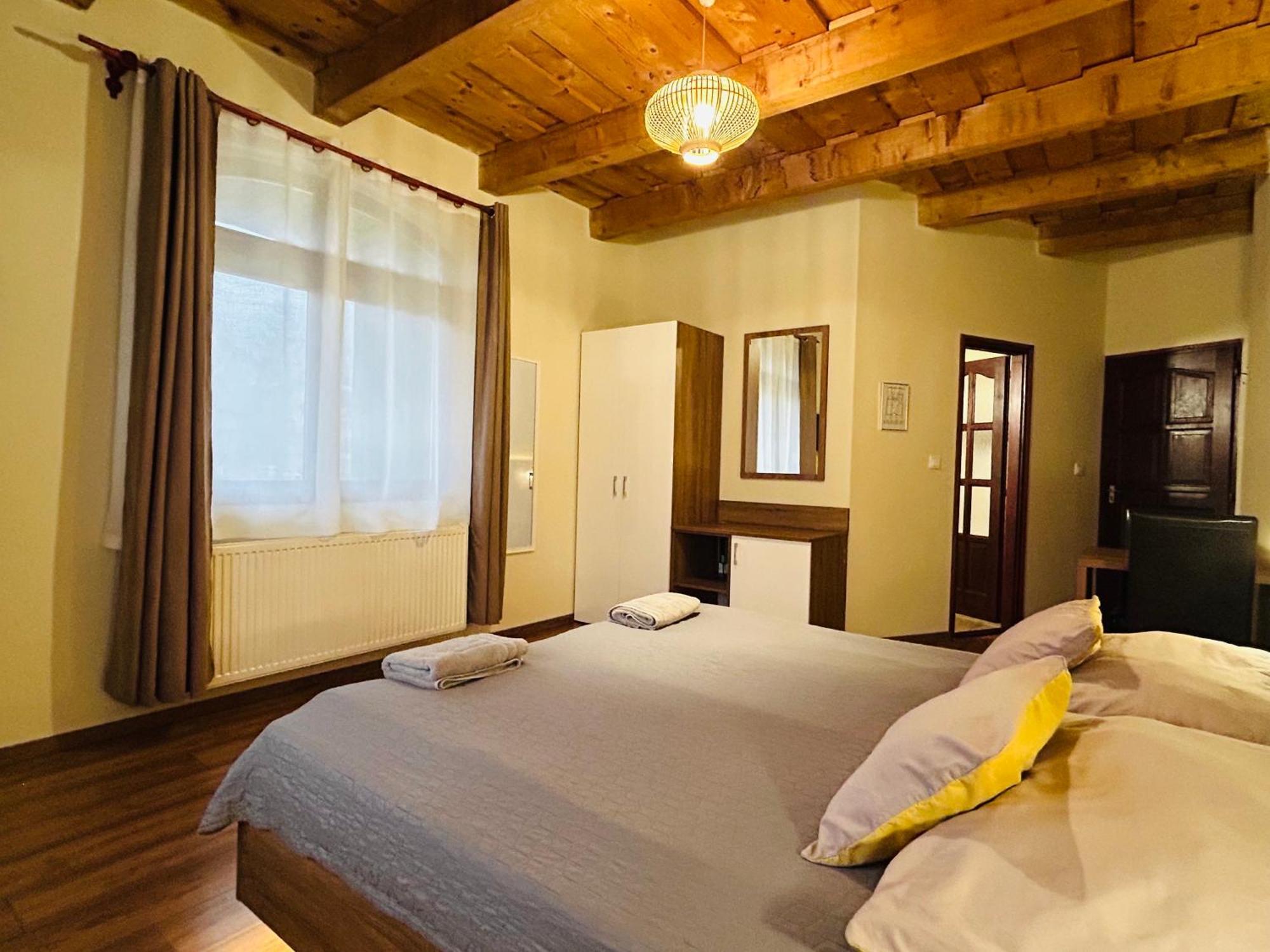 Harmonia Vendeghaz Hotel Miskolc Luaran gambar