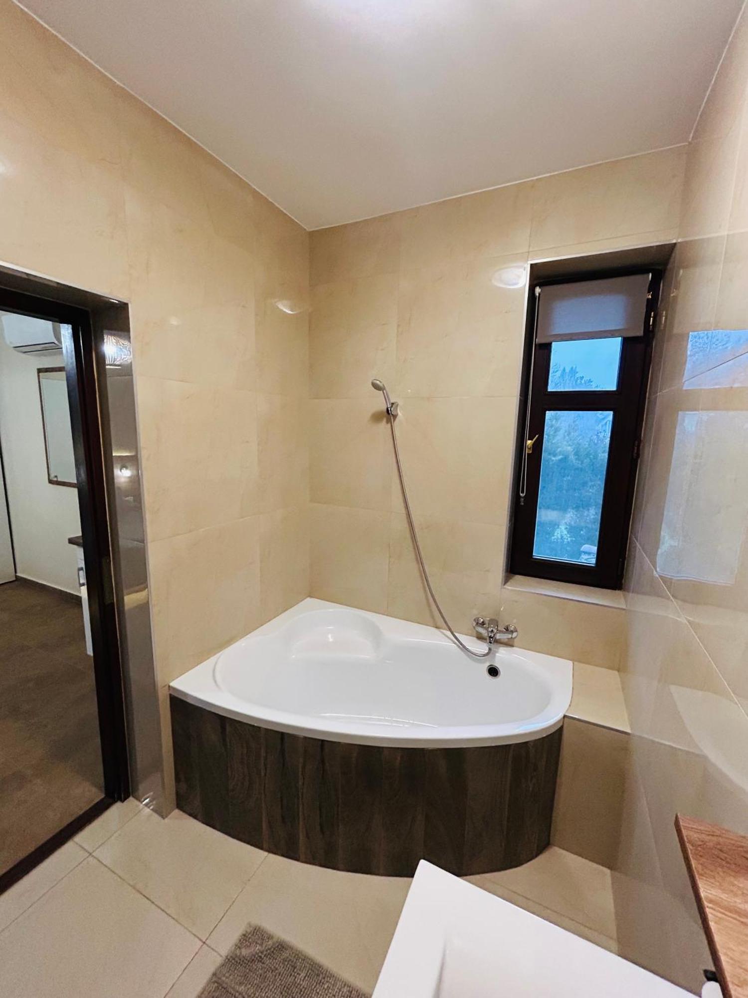 Harmonia Vendeghaz Hotel Miskolc Luaran gambar